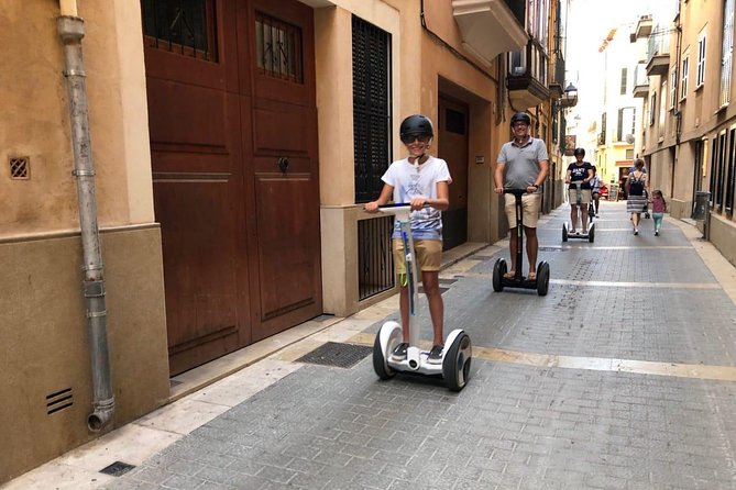 Segway Tour 1 Hour in Palma - A historic place with time for questions