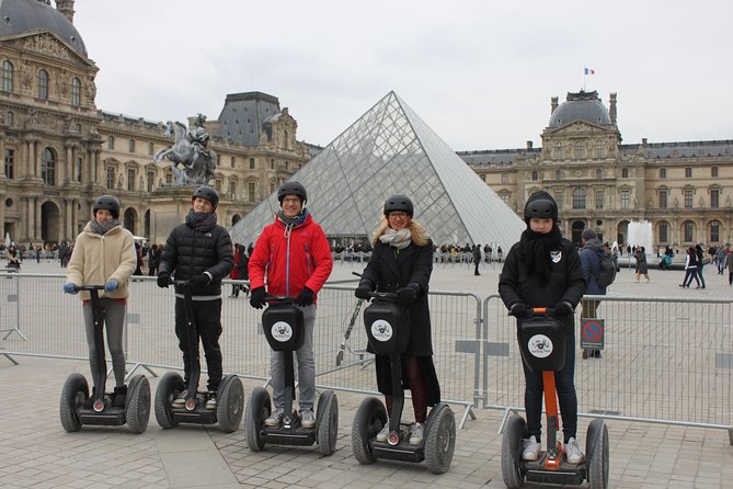 Segway tour Best of Paris - Learning to Ride With Alex