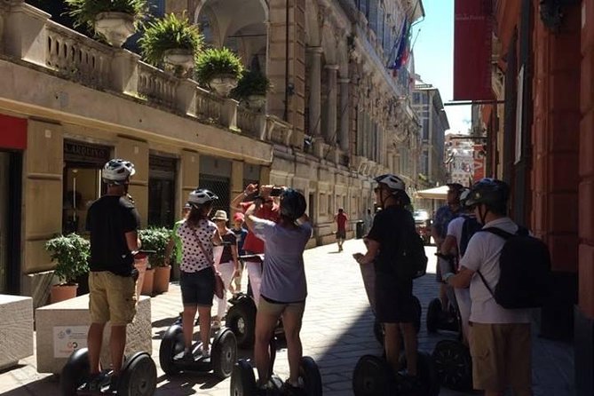 Segway Tour Caruggi - 1 ora - Palazzo Ducale and the Cathedral of Genoa