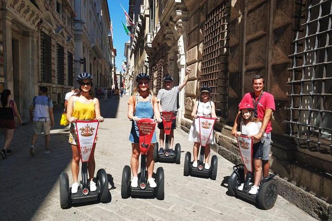 Segway Tour Caruggi - 2.5 ore - From an iron gallery to Piazza De Ferrari