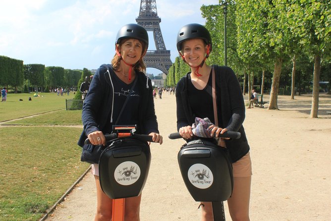 Segway tour Monumental - Crossing Pont Alexandre III