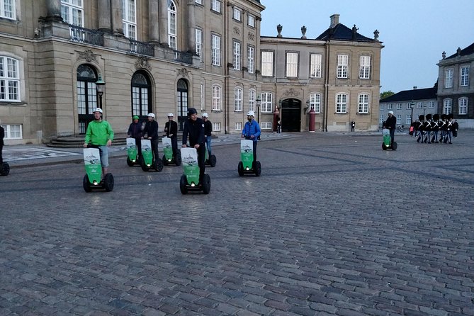 Segway Winter Tour 90 Minutes - What the guide adds to the ride