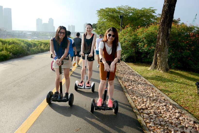 Singapore: Marina Bay Mini Segway Tour - From Singapore Sports Hub to the Marina waterfront
