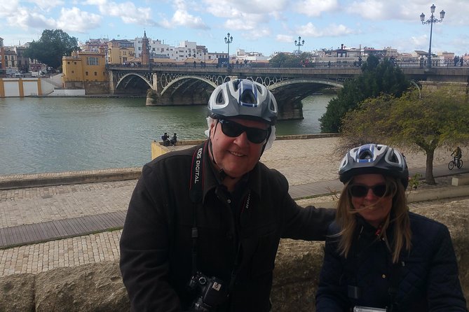 Small-Group Tour: Seville City Center and Plaza España via Segway - Learning to ride before entering the city