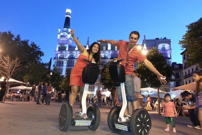 Sunset in Madrid by segway - Meeting at Calle de Santiago