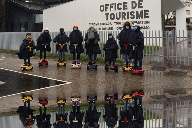 Unusual and ecological ride on a Segway and electric bike in Bayonne - Starting at the Tourist Office on Place des Basques
