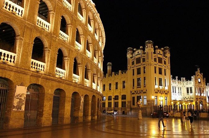Valencia at Night Segway Tour - Torres de Serrans and Valencia’s old defenses