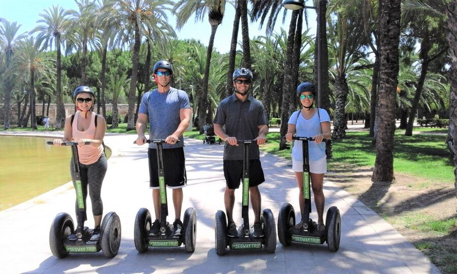 Valencia: Cabecera Park and Bioparc Segway Tour - Language, equipment, and weather details