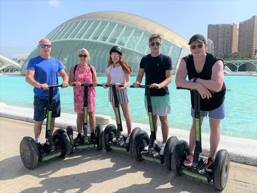 Valencia: City of Arts and Sciences Segway Tour - The Umbracle and its planted setting