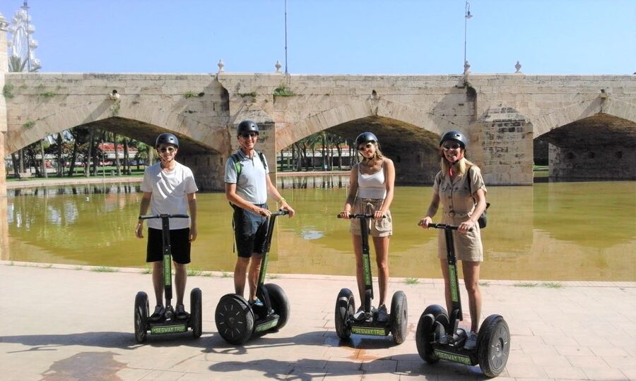 Valencia: Garden & Palace Music Segway Tour - The best way to fit it into a Valencia visit