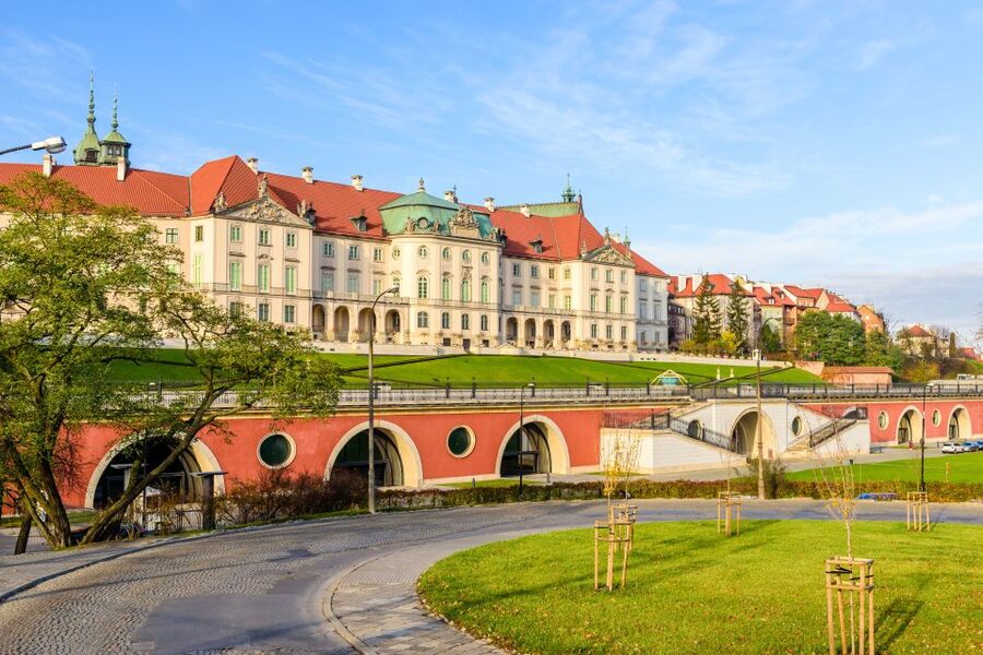 Warsaw: 3-Hour Guided City Highlights Tour by Segway - The guides are the heart of the outing