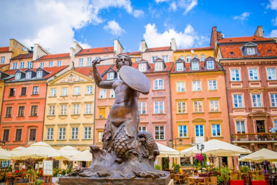 Warsaw Old Town 1.5-Hour or Full 3-Hour Segway Tour - Vistula River views and Warsaw Castle