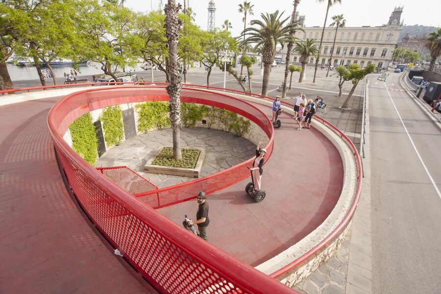 ❤️Welcome to Barcelona❤️ Segway Tour - Why a Segway works well in Barcelona
